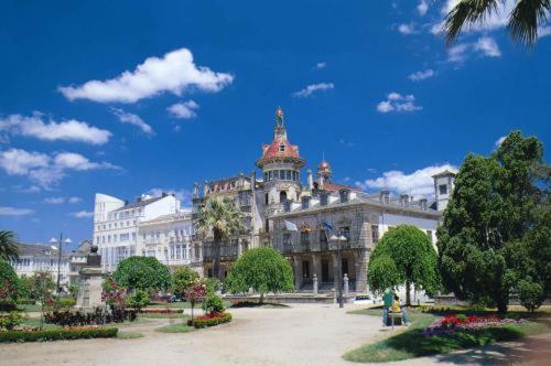 Hotel Mediante Ribadeo Luaran gambar